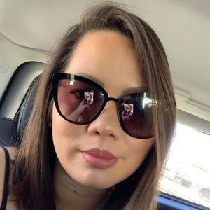 Meet your Posher, Maxiel